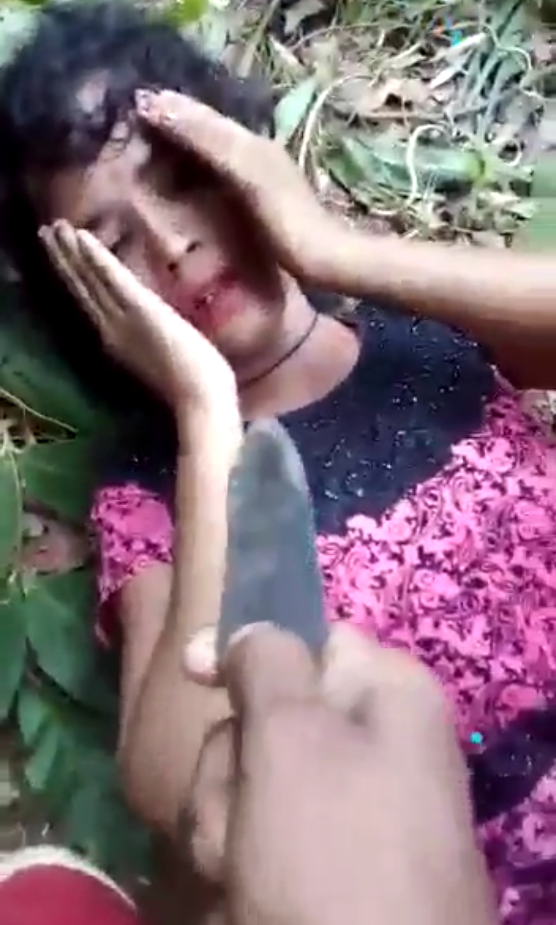 Scared Girl Forced Fuck With Showing Knife