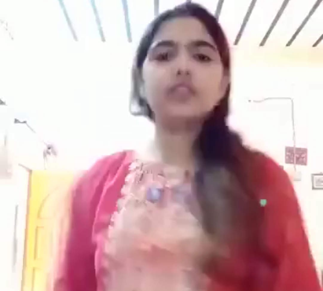 Cute Girl Changing Dress As Well Showing