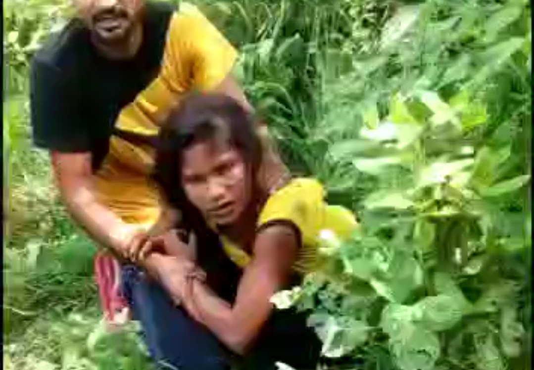 Girl Gangbanged By Several People At Forest (Forced)