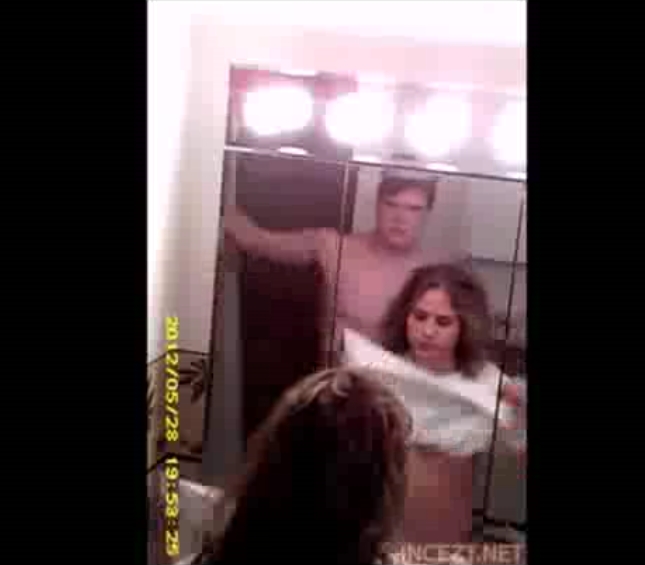 Brother-Sister Get Naked On Bathroom (Hidden Cam)