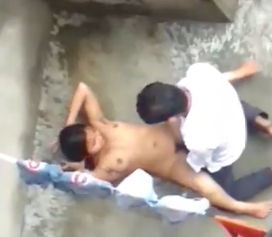 Boy And Girl Get Caught On Rooftop (Hidden Cam)