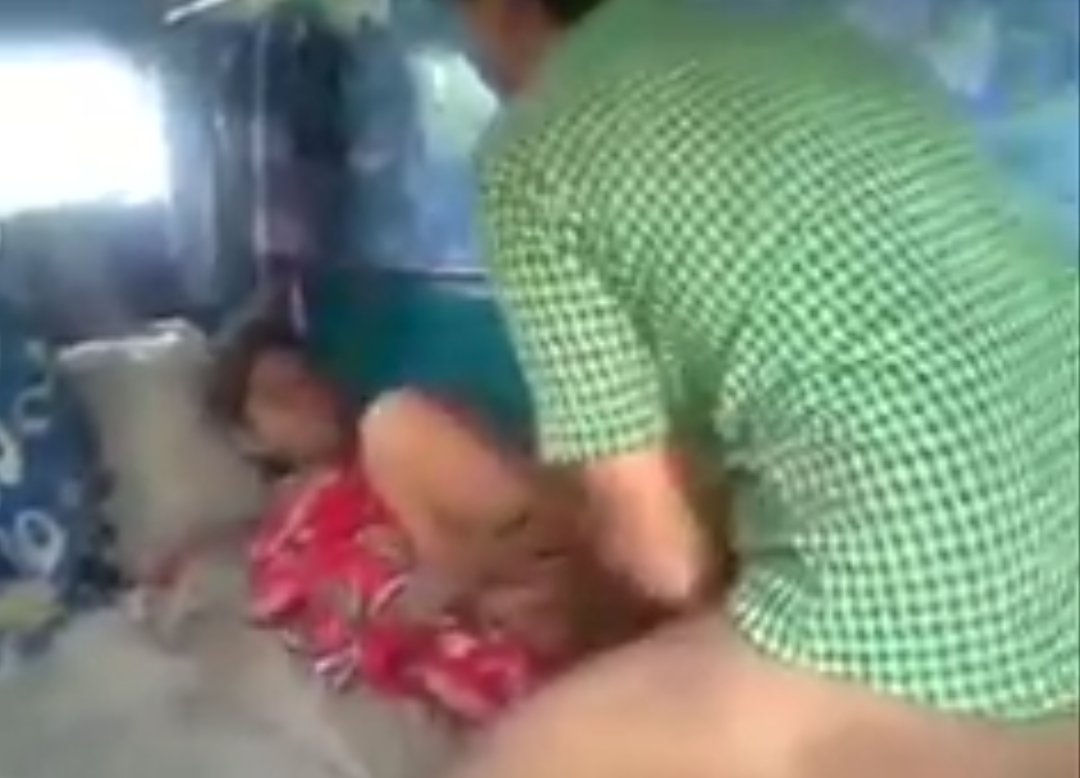 Girl Forced For Sex In A Truck