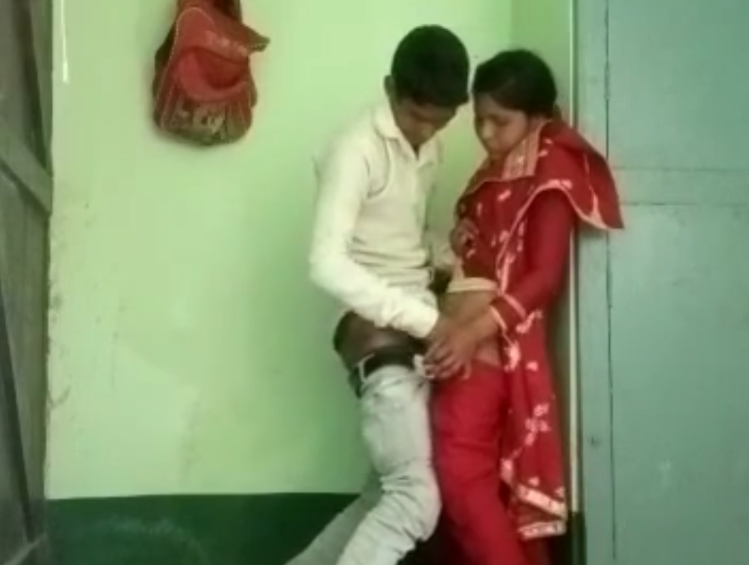Bro-Sis Secret Sex When Everyone Home