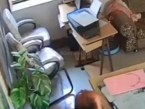 Women Teacher Sucking Principal Cook, Goes Viral