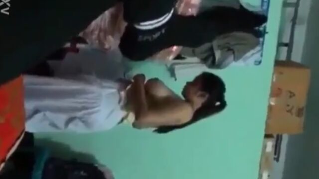 Sister Changing Infront Of Brother (Real Taboo)