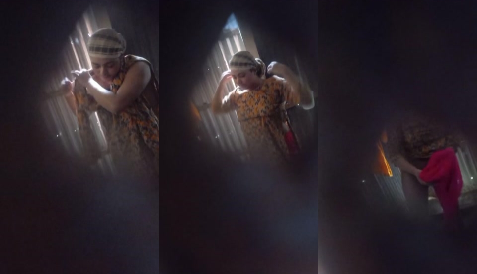 Son Real Spying On His Sexy Mother