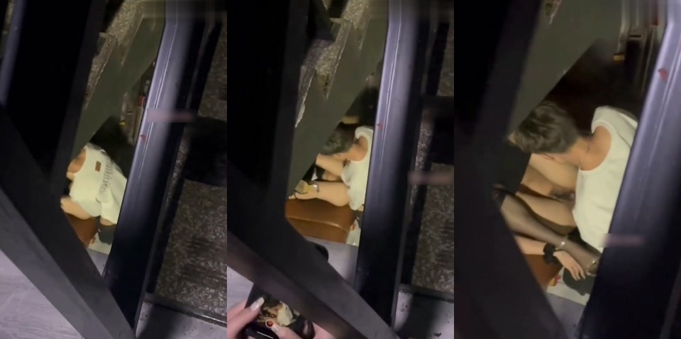 Asian Boy And Girl Sex In Stairway Got Caught